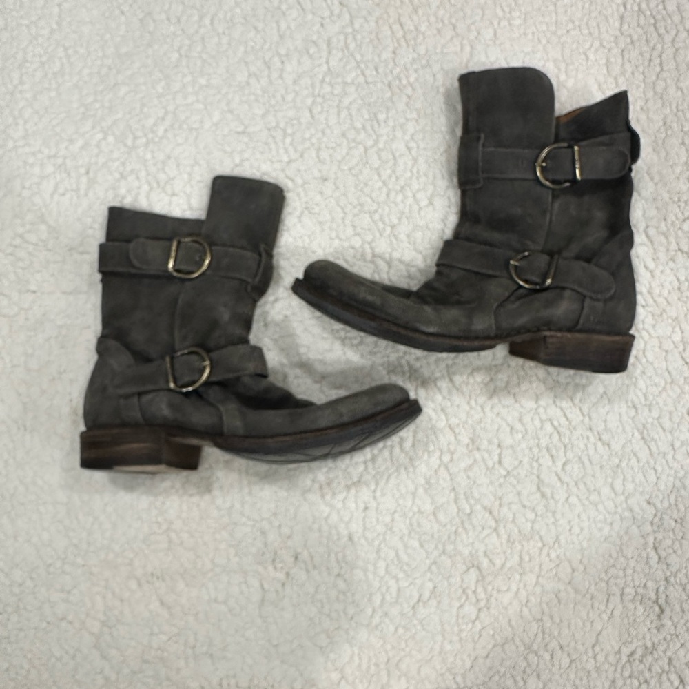 Fiorentini + Baker Eternity 713 Distressed Suede Boots 7-fits like 8.5!